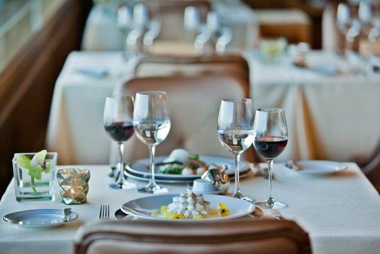 Gourmet Restaurant