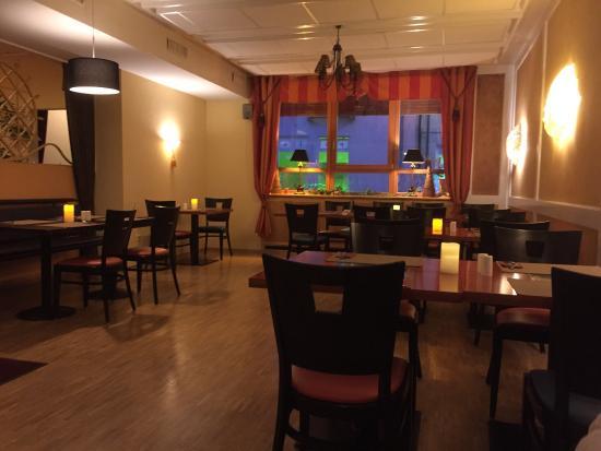 Akropolis Restaurant