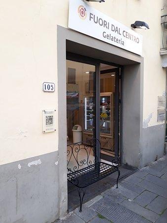 Fuori dal Centro