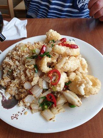 Look In Takeaway Restaurant
