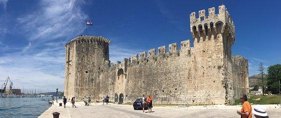 Konoba Dalmacija