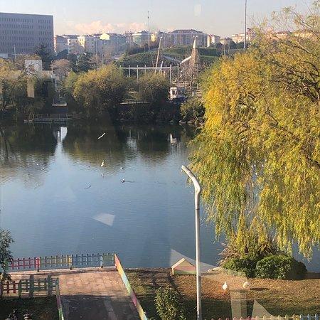 2Hc Cafe & Restaurant