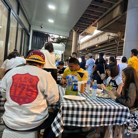 Heng Heng Khao Man Khai