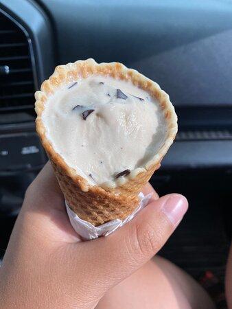 Mark & Niki's Snack Hut