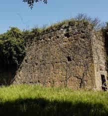 Castel Paterno