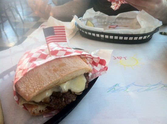 Archie's American Diner