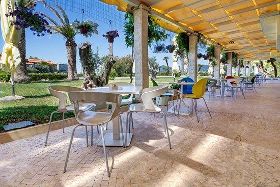 Agora Cafe & Snack bar