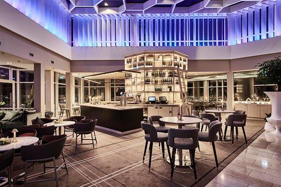 Upper House Dining