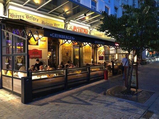 Le Bistro