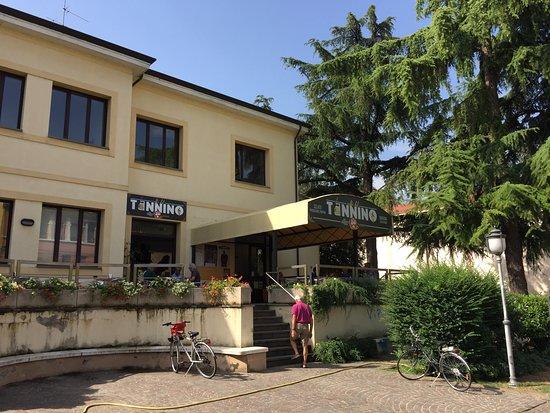 Bar Del Tannino
