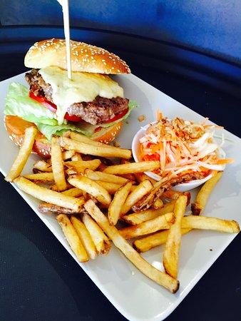 F&B Burger Cafe