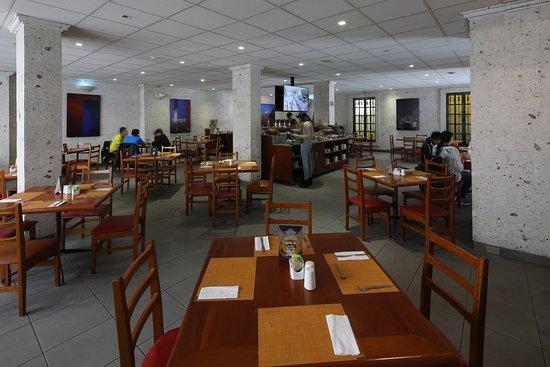 Sama e Café