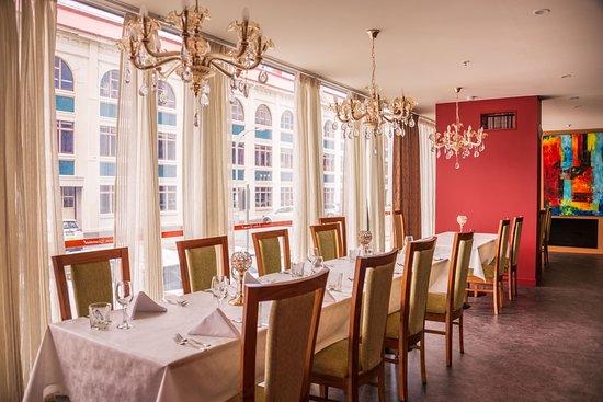 Cinnamon Indian Gourmet