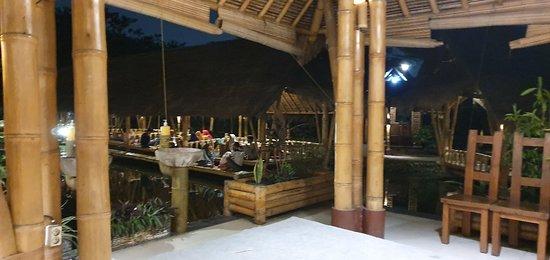 Gubug Makan Mang Engking Citra Raya