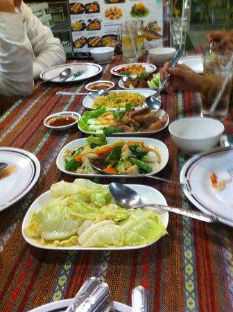 Oyua Garden And Restaurant