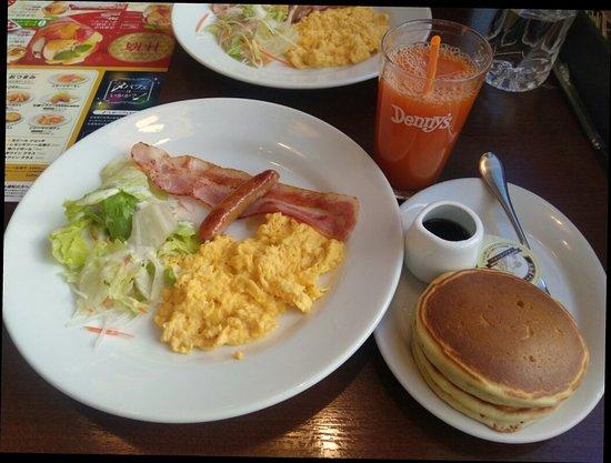 Denny's Hachioji Asahicho