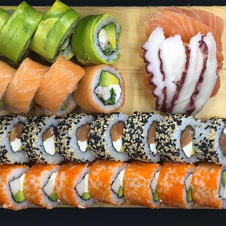 Mikan Sushi