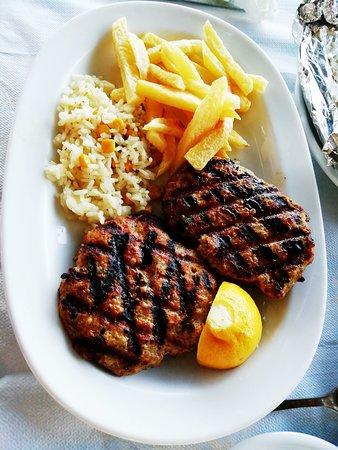 Grandes Restaurant