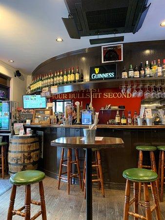 Irish Pub Asahi Coffee&Public