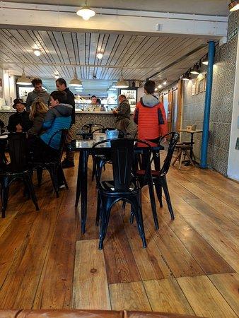 La Drogueria Bar Restaurante
