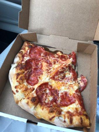 Simji's Rustic Pizza