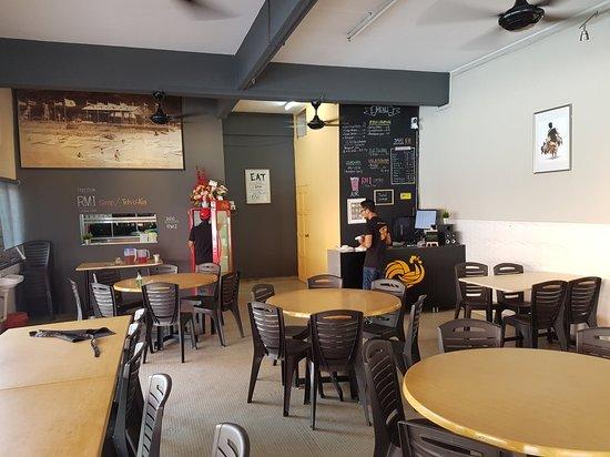 Restoran Ayam Kampung Publika