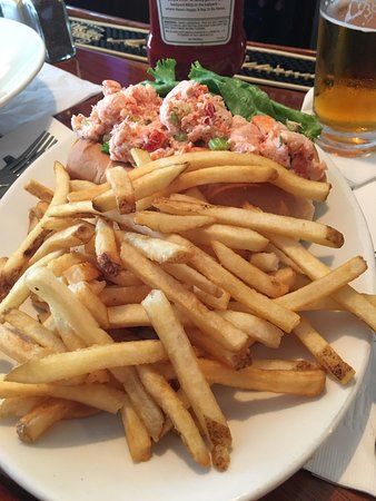 Wharf Pub & Restaurant