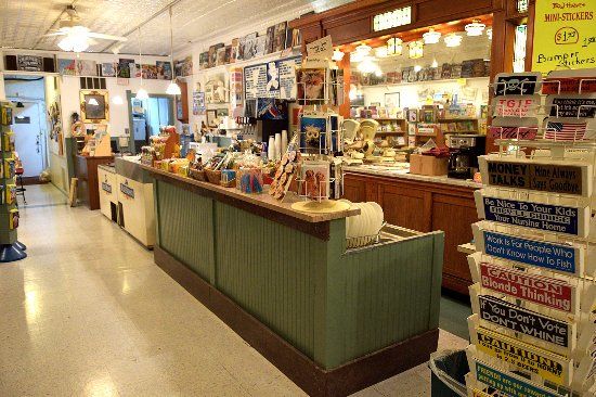 Becky's Old Fashioned Ice Cream Parlor