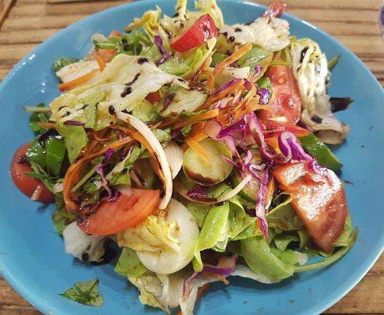 Nana Restaurant & Bar