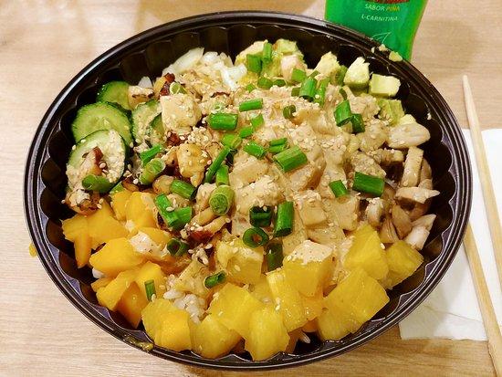 Mahalo Poke Bowl