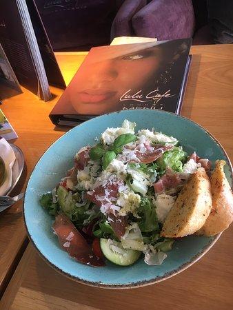 Lulu Cafe LOUNGE