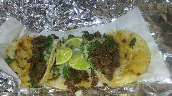 El Jaibo Restaurant y Taqueria