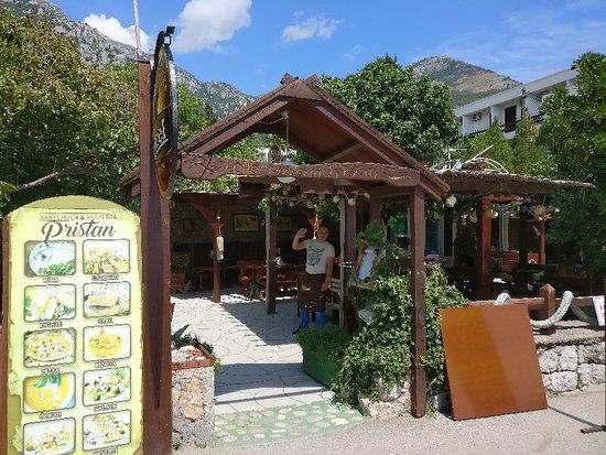 Restoran Pristan