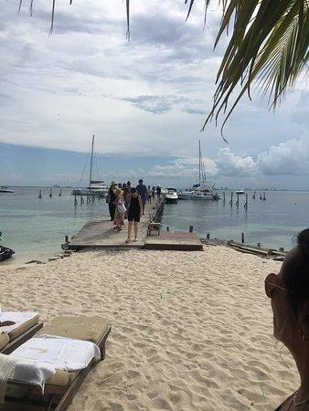 Amazona Beach by Mar-Bella