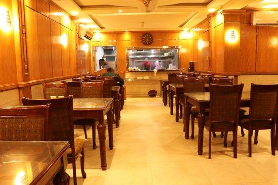 Ruchi Indian Restaurant