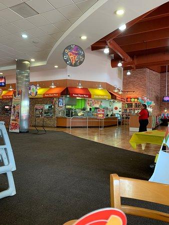 Peter Piper Pizza