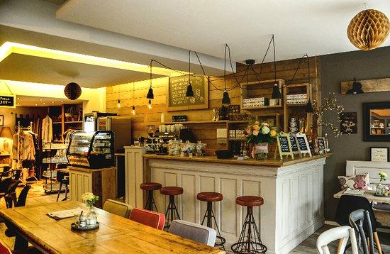 Cafe De Joy