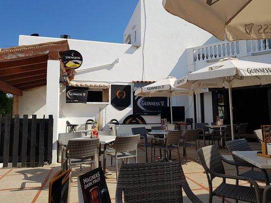 The Islander Rock Pub