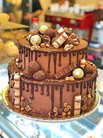 D'mell Cafeteria e Doceria