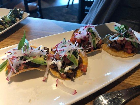 Cooper's Hawk Winery & Restaurant