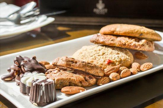 Royal Treat Restaurant