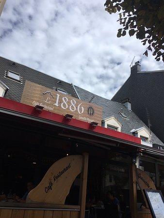 Le 1886