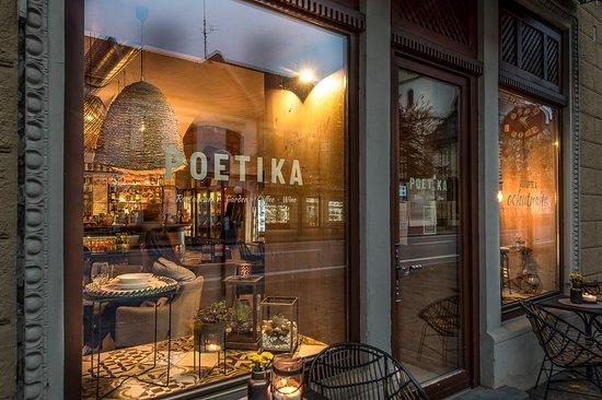 Poetika Bistro & Coffee & Wine