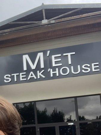 M'et Steakhouse