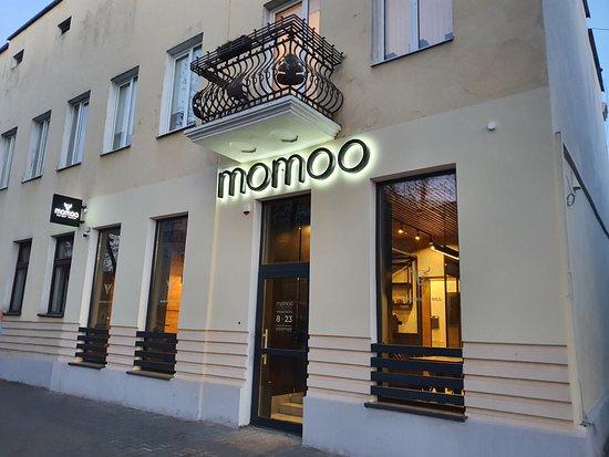 Momoo Burger House