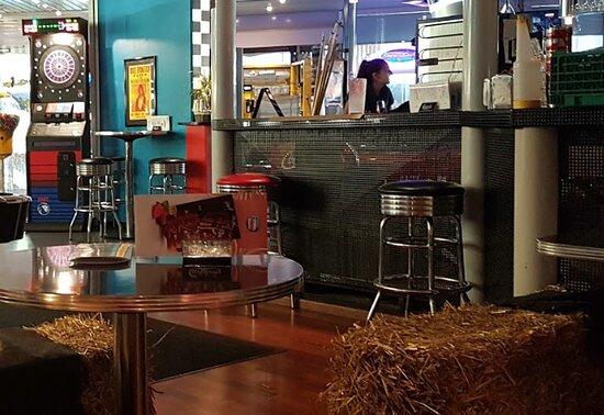 American Pub