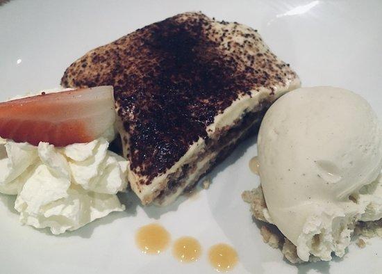 Boathouse Restaurant