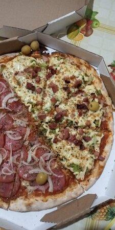 Pia Pizzaria E Hamburgueria