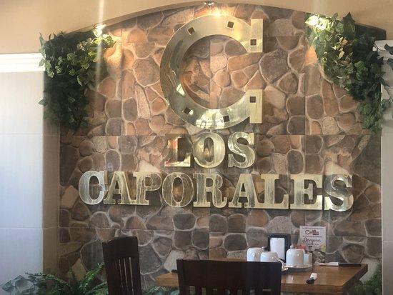 Los Caporales