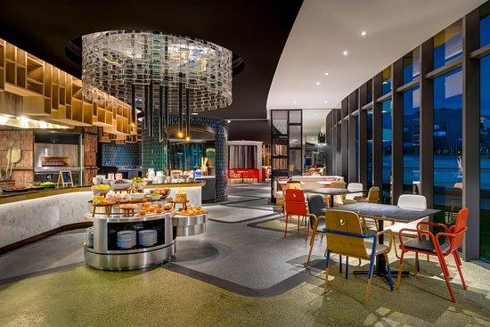 T.R Bar & Kitchen